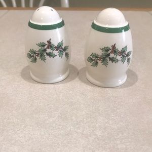 Spode Christmas salt and pepper shakers